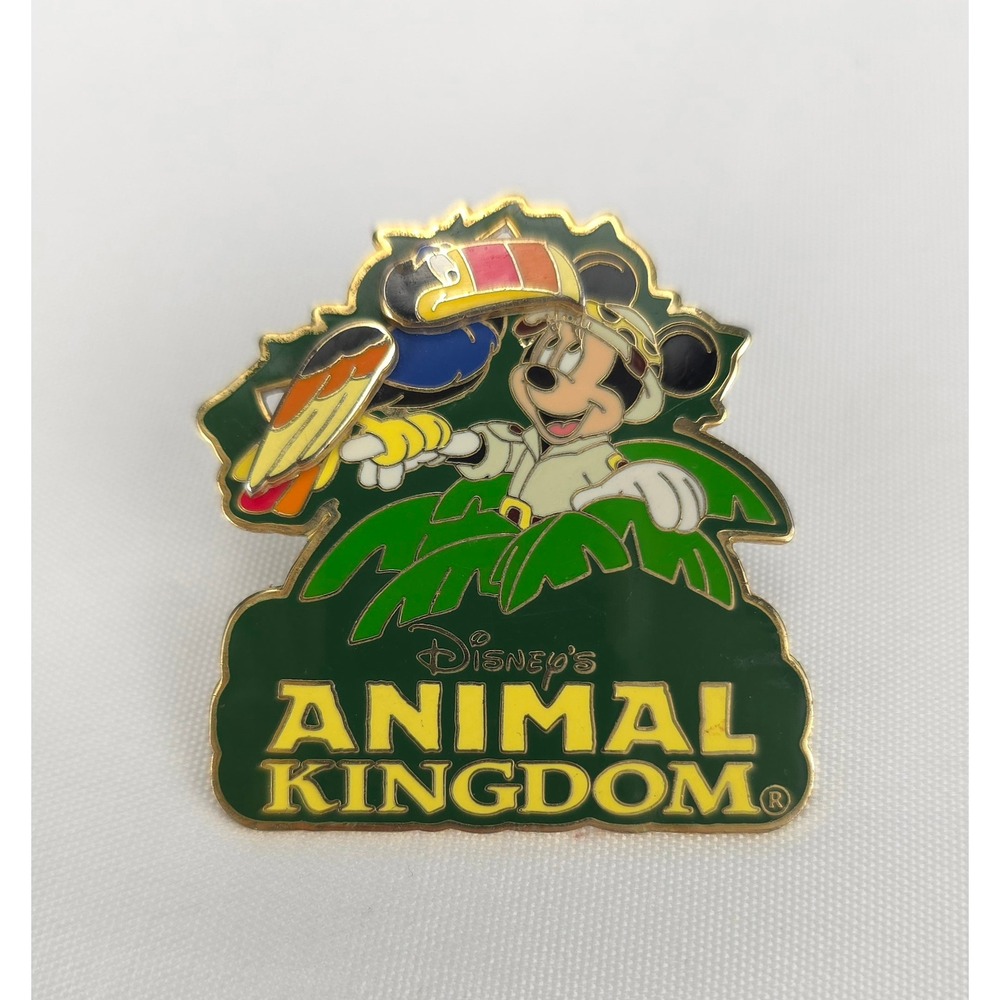 Disney Animal KingdomThemepark 2002‎ Mickey Mouse Safari Trading Pin Souvenir